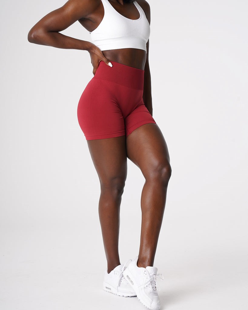 NVGTN Solid Seamless Shorts Carmine | 96031-ZGBR