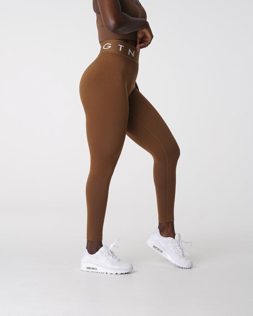 NVGTN Sportowe Seamless Leggings Mocha | 92136-CRWI