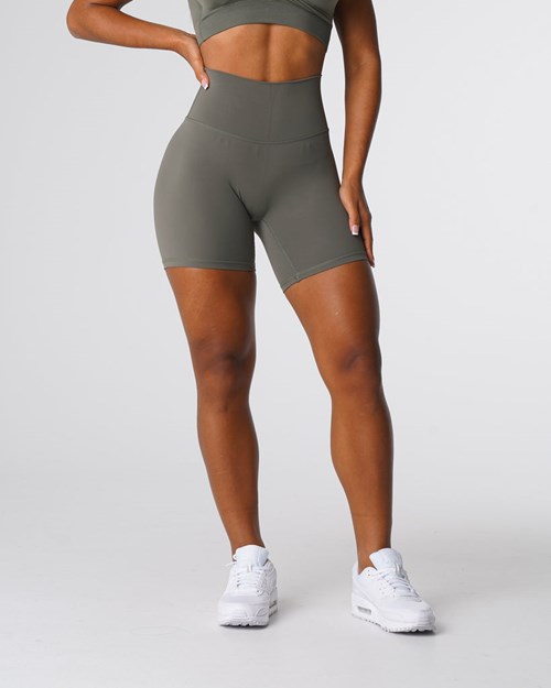 NVGTN Signature 2.0 Shorts Khaki Zielone | 67152-RNJD